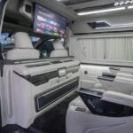 HiAce Premio Luxury2
