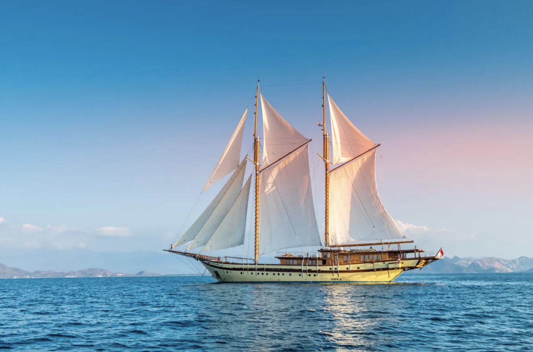 Party yacht in Bali for private events and celebrations